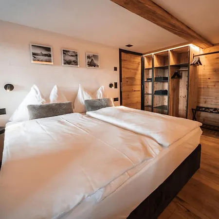 Alpine Nest 1895 Apartamento *