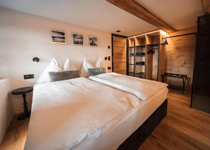 Alpine Nest 1895 Апартаменты *